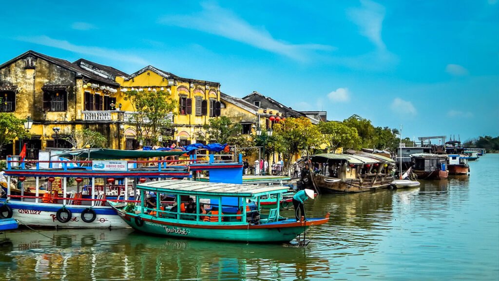 Top budget travel destinations Vietnam